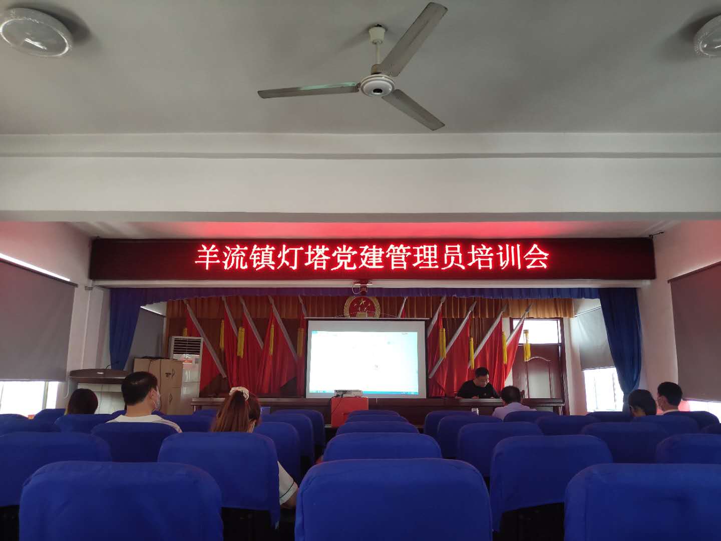 山東興源機械有限公司官網(wǎng)|起重機|行車|山東興源機械|單梁起重機|電動葫蘆|起重配件|m.htdwyy.com.cn|xyqzj|xyqzj.com|興源起重機|興源|起重機行車|起重設備|起重機械